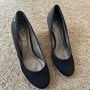 Life Stride Black Heels for Women